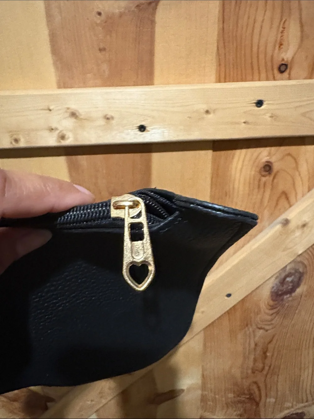 Black Heart-Shaped Wristlet Pouch - Women Accessories